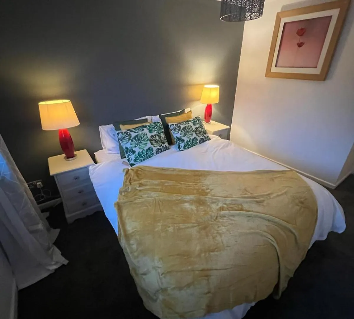 아파트 Cardiff Gate Lodge